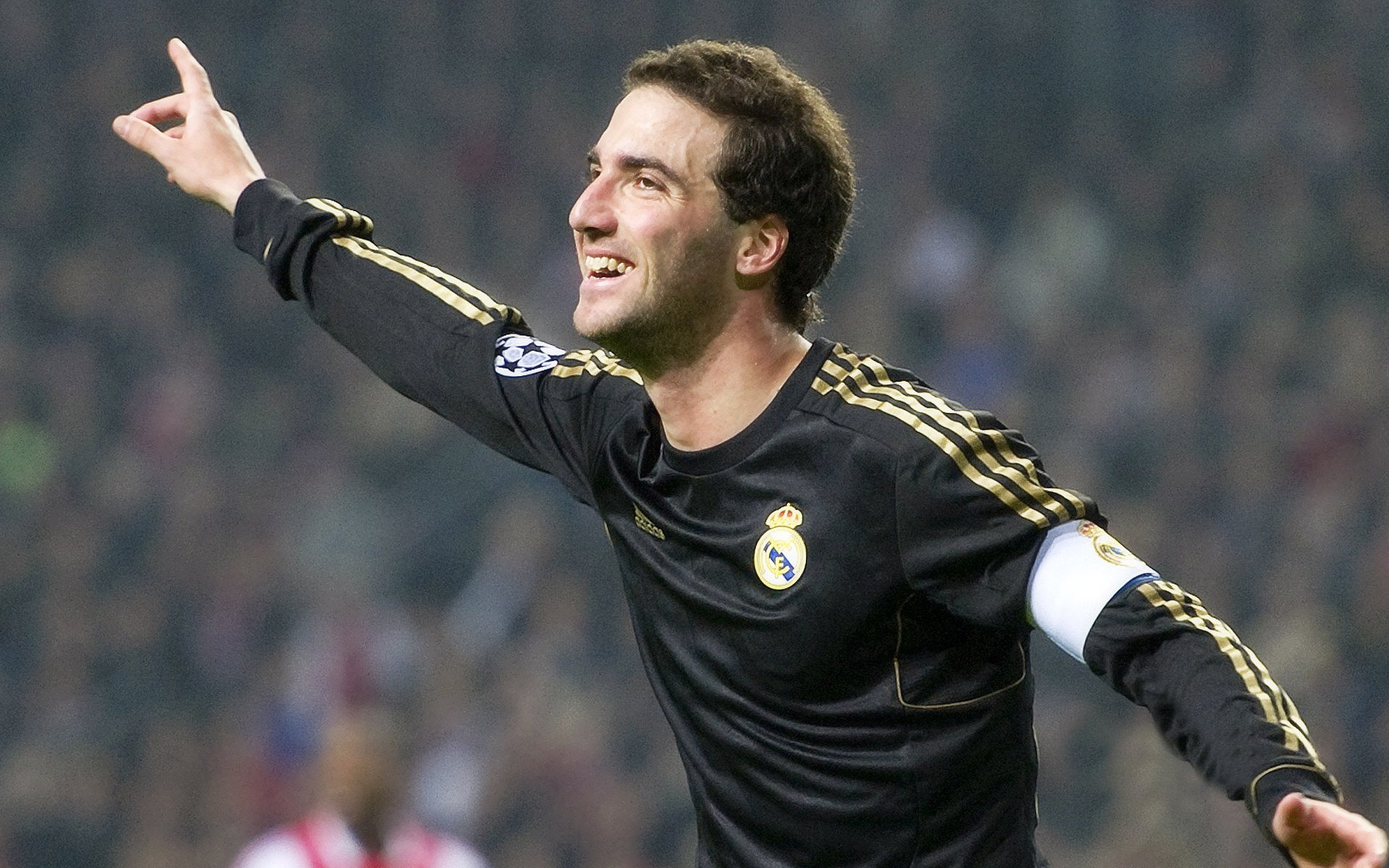 九游网页版官网入口-不可告人的故事：球队内部的小秘密，球队bl